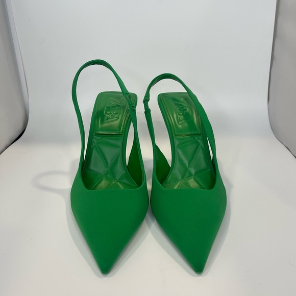 Zara Shoes - Zara Slingback Green Size 5